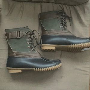 JBU BOOTS QUEBEC STYLE SIZE 7.5M!